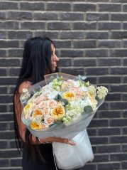 Exclusive bouquet - Golden Harmony