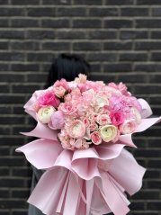 Pink Peony with Rose – Royal Romance