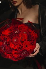 Valentine's Day bouquet full of passion