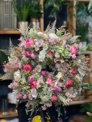 Luxury wreath in soft pastel and pink tones