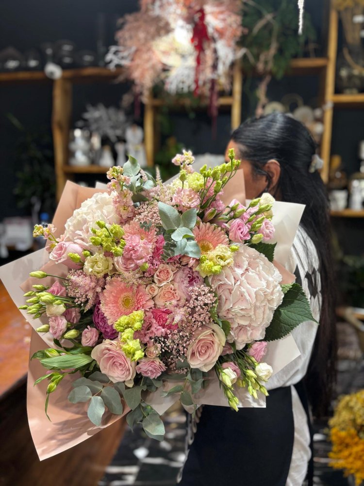 L / 130 € – 55×50 cm